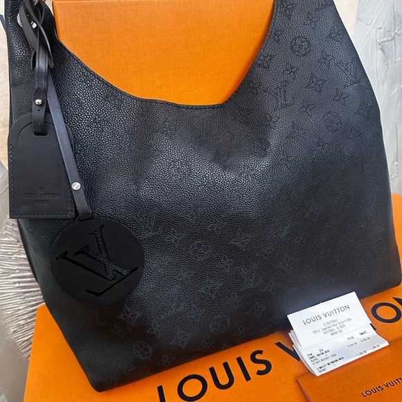 LV Black Mahina Carmel Hobo Bag - Picture 4 of 17